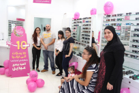 بالصور: السيدة سالي أبو منة من يافا تفوز برحلة زوجية إلى تركيا من شبكة اوبتينايس 